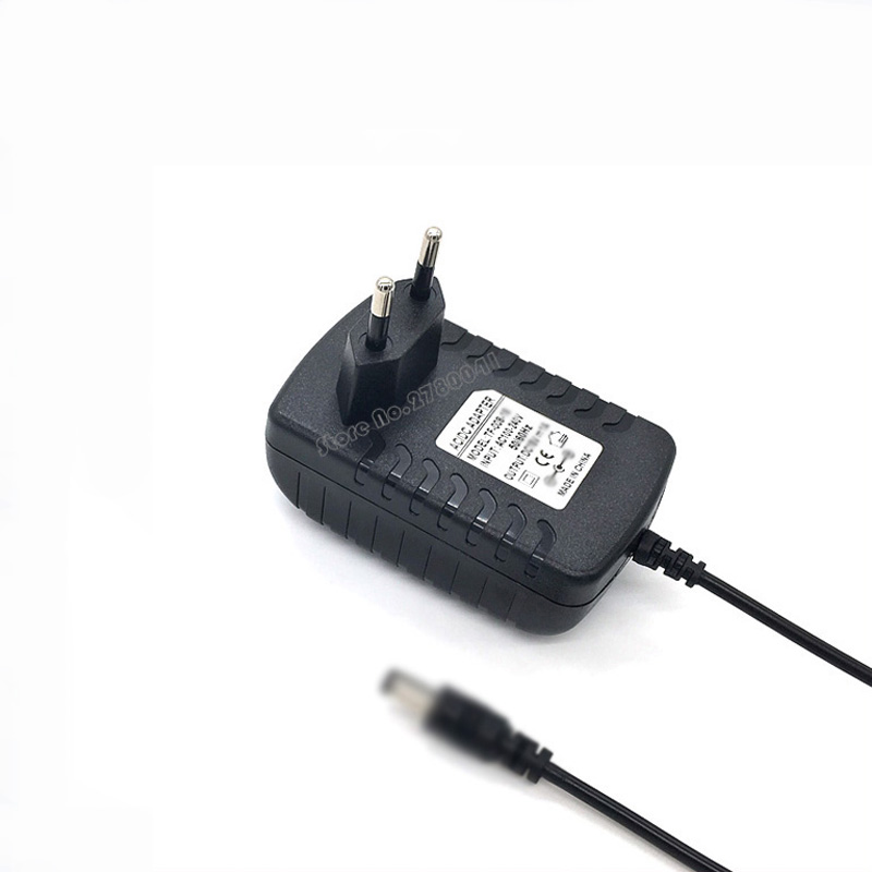 EU US UK AU 19V 2.1A 3.0x1.0mm - Power Tools Uk recensie en prijs